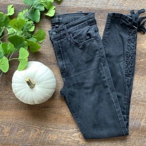 BLACK ORCHID black lace up skinny